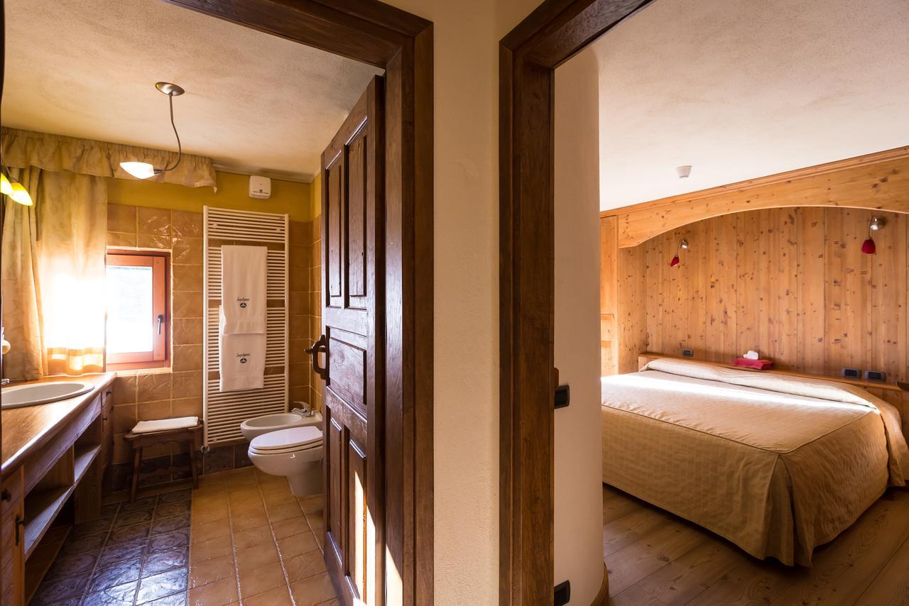 Hotel Lyshaus Грессоне-Сен-Жан Экстерьер фото