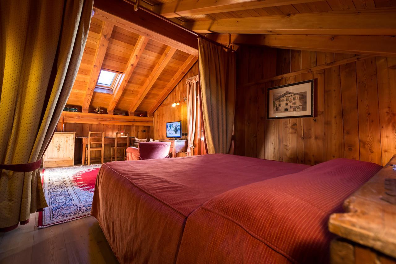 Hotel Lyshaus Грессоне-Сен-Жан Экстерьер фото