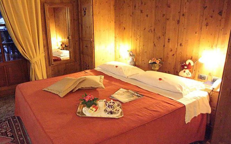 Hotel Lyshaus Грессоне-Сен-Жан Экстерьер фото